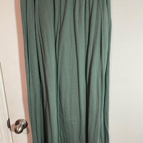 Garnet Hill Favorite Maxi Knit Skirt Brand NEW SAGE Medium - Picture 6 of 8